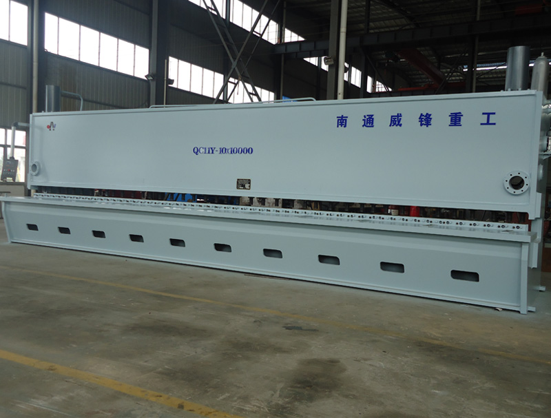 QC11Y-10X10000閘式剪板機(jī) QC11Y-10X10000閘式剪板機(jī)